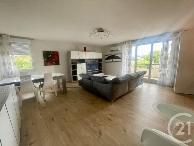 Appartement T4 à louer - 4 pièces - 93.3 m2 - ALBI - 81 - MIDI-PYRENEES - Century 21 Agence Sainte-Cécile